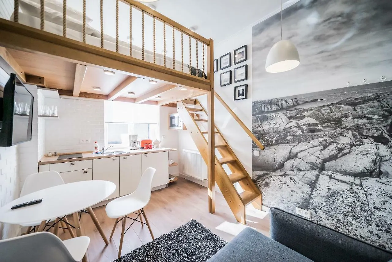 Revelton Studios KLV Apart-hotel