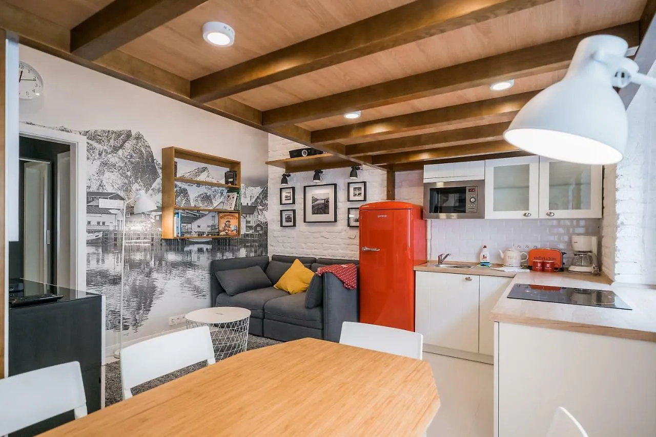 Revelton Studios KLV Apart-hotel
